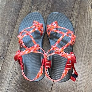 8.5 women’s chaco sandals